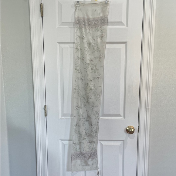 Vintage 80s Liz Claiborne 100% silk Floral cottagecore Sheer white pastel Scarf